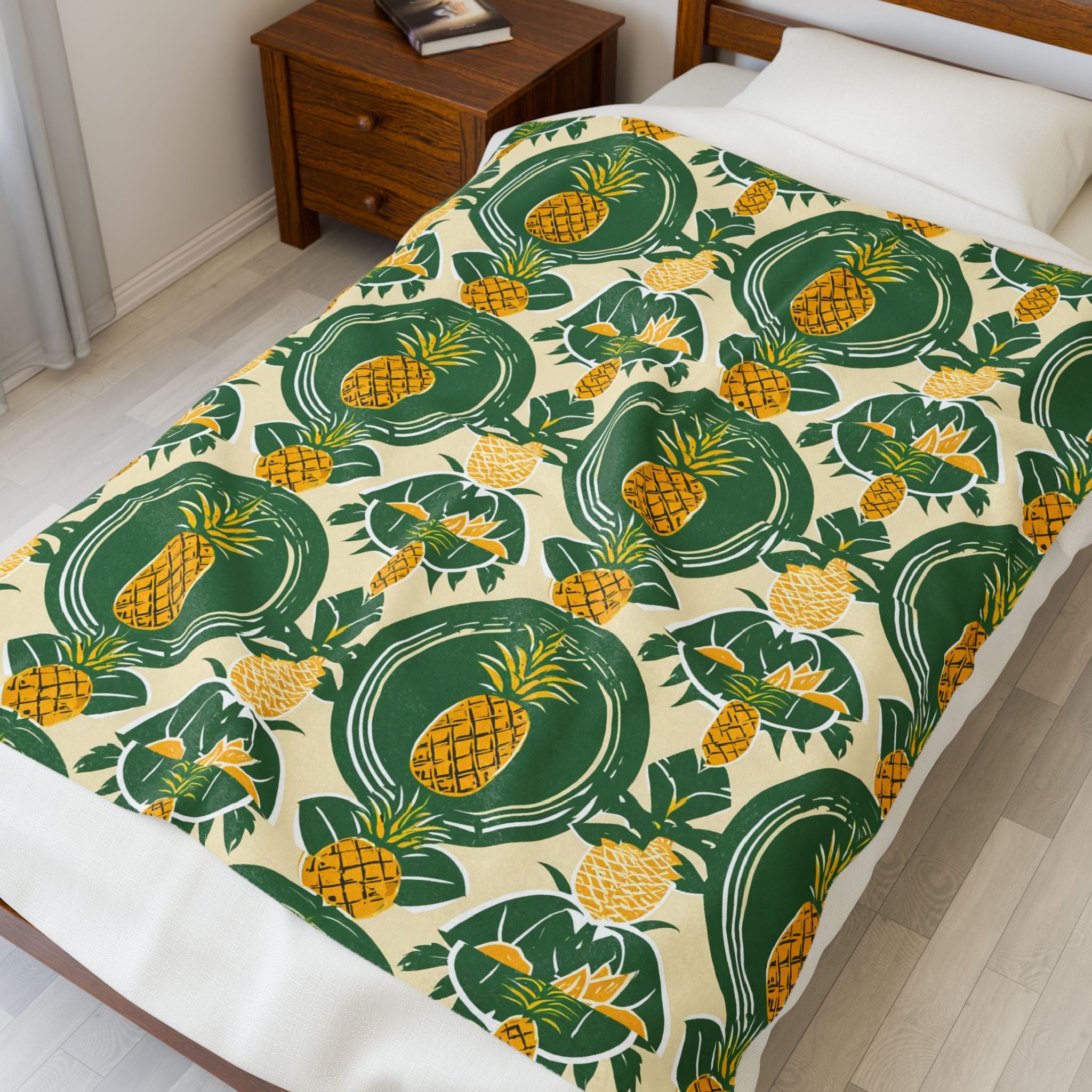 Velveteen Plush Blanket, Pineapple Beach Decor, Summer Throw, Tropical Home Decor, Cozy Bedding, Housewarming Gift