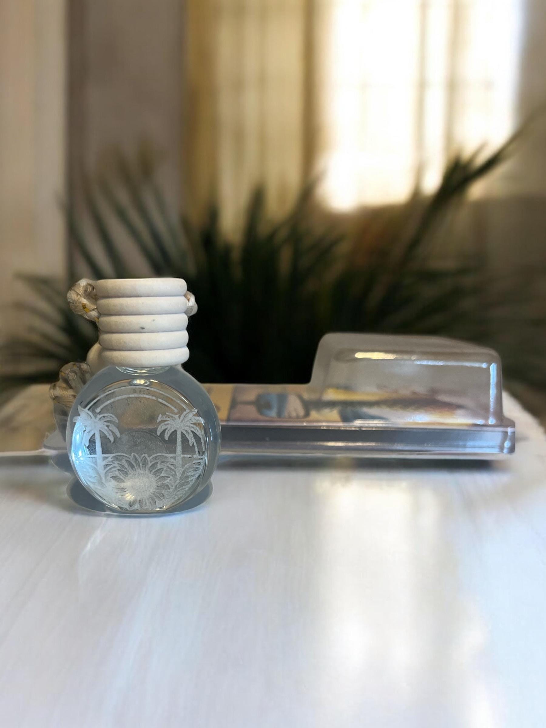 Car Air Freshener - Pineapple Vanilla - Beach Whiffs™ Hanging Car Diffuser