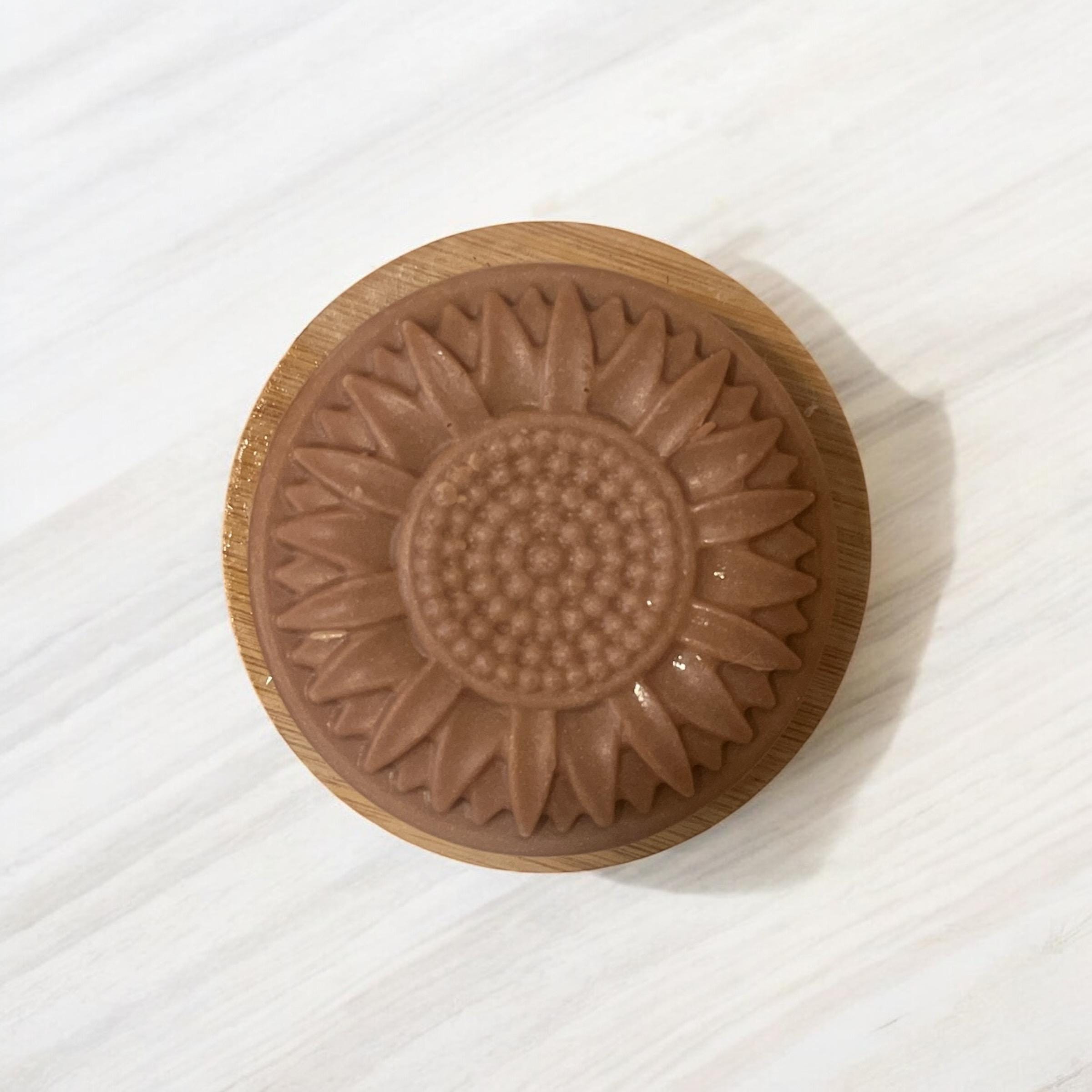 Handmade Soap - Tropical Gardenia - 3 in 1 - Face, Hair, Body Cleanser - Shampoo Bar