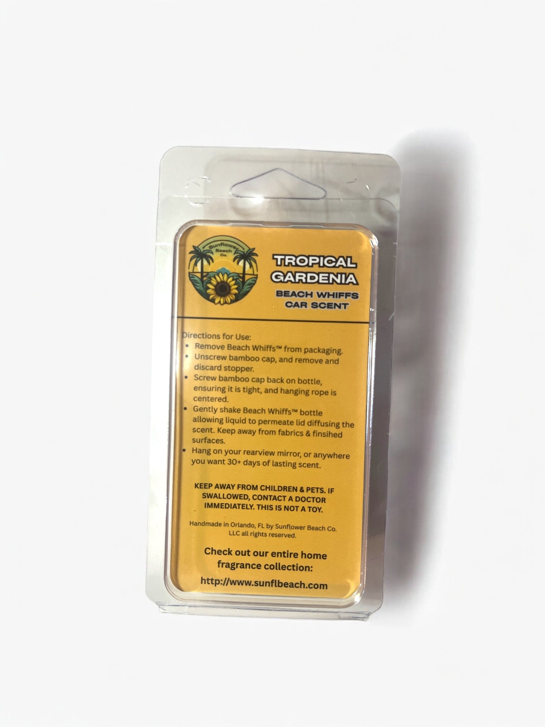 Car Air Freshener - Tropical Gardenia - Beach Whiffs™ Hanging Car Diffuser