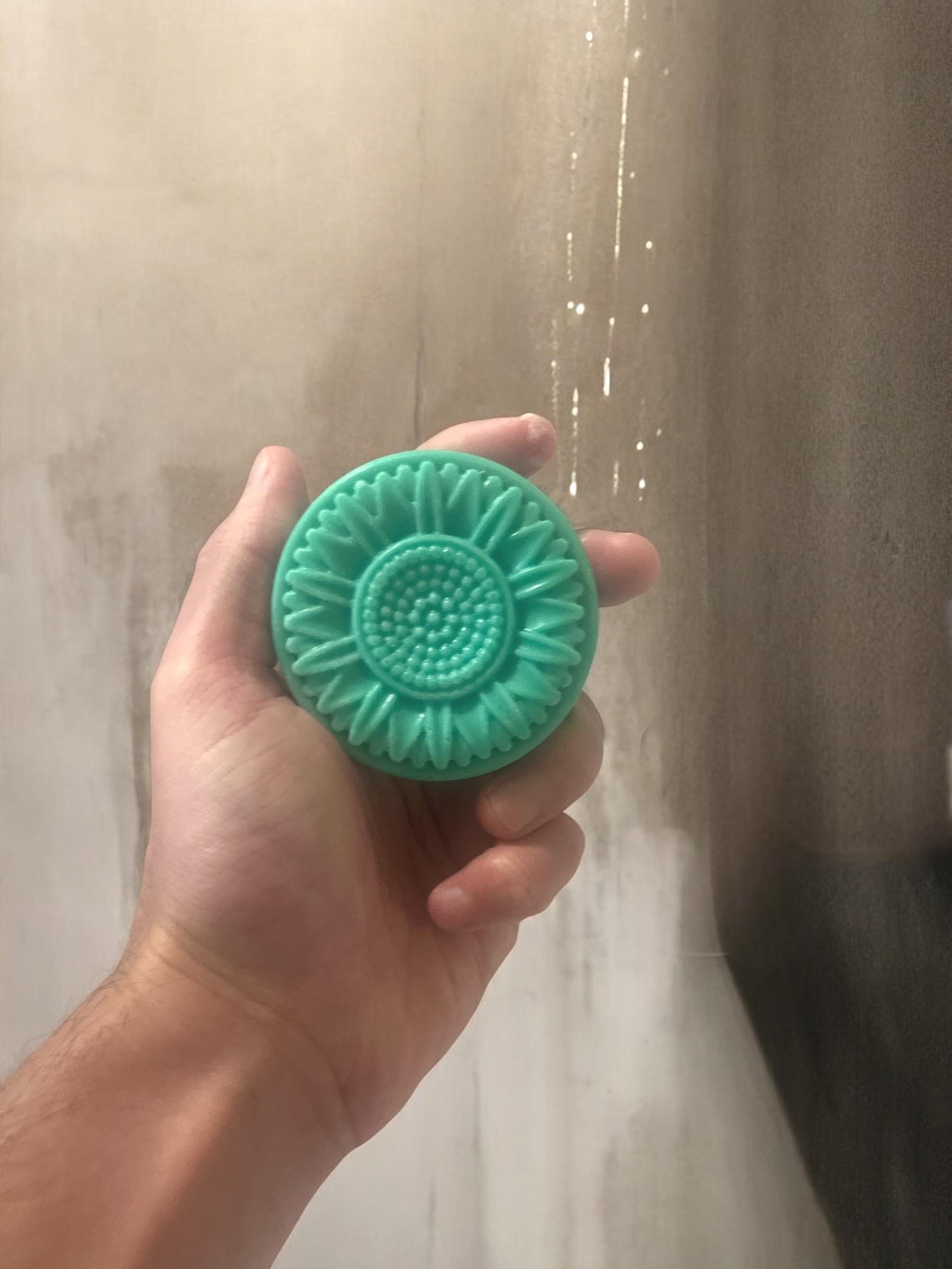 Homemade Soap - Florida Pine - 3 in 1 - Face, Hair, Body - Beachy Bar Soap